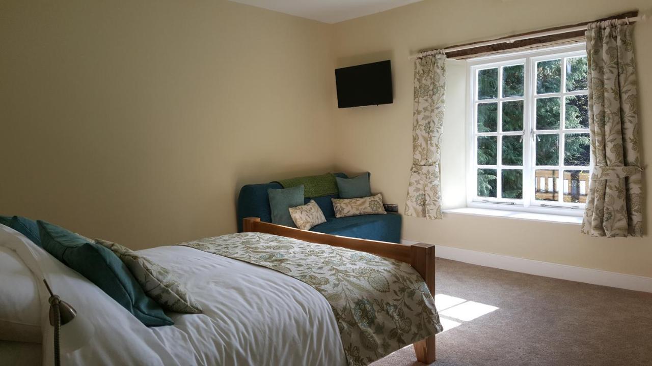 Pontyclerc Farm House Bed And Breakfast アンマンフォード エクステリア 写真