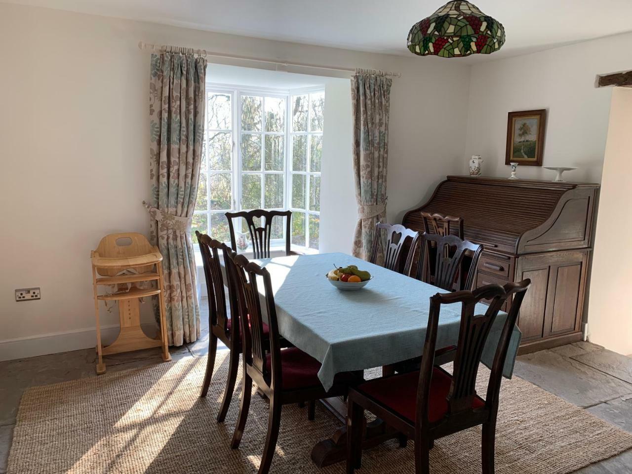 Pontyclerc Farm House Bed And Breakfast アンマンフォード エクステリア 写真