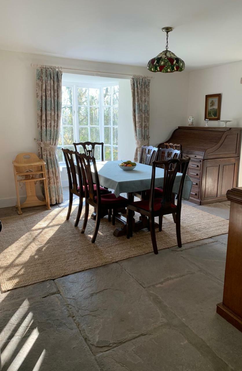 Pontyclerc Farm House Bed And Breakfast アンマンフォード エクステリア 写真
